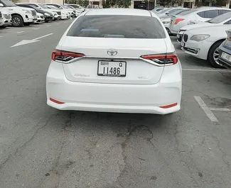 Autohuur Toyota Corolla Sedan #13973 Automatisch in Dubai, uitgerust met L motor ➤ Van Mohammad in de VAE.