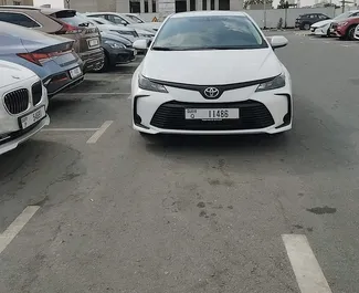 Autohuur Toyota Corolla Sedan 2024 in in de VAE, met Benzine brandstof en 169 pk ➤ Vanaf 67 AED per dag.