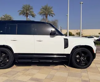 Autohuur Land Rover Defender #13606 Automatisch in Dubai, uitgerust met 5,0L motor ➤ Van Mohammad in de VAE.