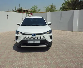 Verhuur Toyota Corolla Cross. Economy, Comfort, Crossover Auto te huur in de VAE ✓ Borg van Borg van 500 AED ✓ Verzekeringsmogelijkheden TPL, SCDW, Diefstal.