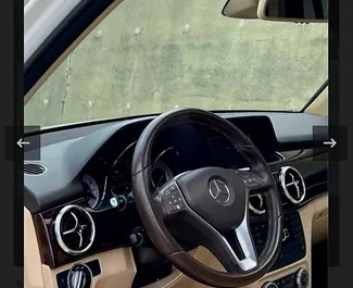 Verhuur Mercedes-Benz GLK. Comfort, Premium, SUV Auto te huur in Albanië ✓ Borg van Zonder Borg ✓ Verzekeringsmogelijkheden TPL, CDW.