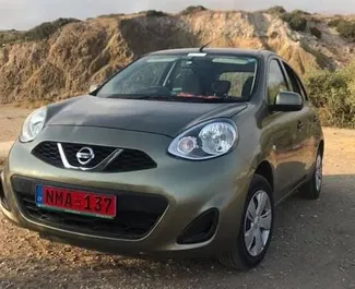 Vooraanzicht van een huurauto Nissan Micra in Paphos, Cyprus ✓ Auto #1218. ✓ Transmissie Automatisch TM ✓ 2 beoordelingen.