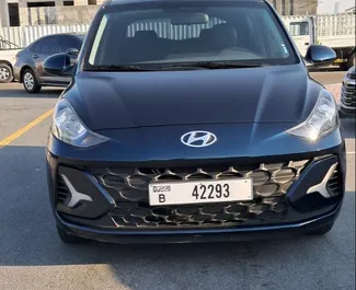 Autohuur Hyundai i10 2024 in in de VAE, met Benzine brandstof en 84 pk ➤ Vanaf 47 AED per dag.