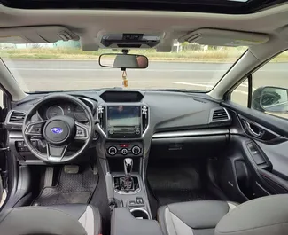 Benzine motor van 2,0L van Subaru Crosstrek 2020 te huur in Tbilisi.
