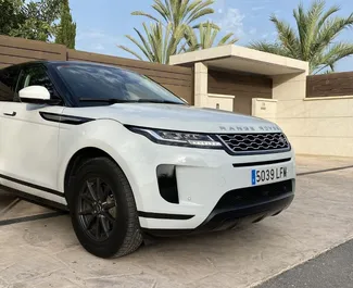 Vooraanzicht van een huurauto Land Rover Range Rover Evoque in Alicante, Spanje ✓ Auto #13970. ✓ Transmissie Automatisch TM ✓ 0 beoordelingen.