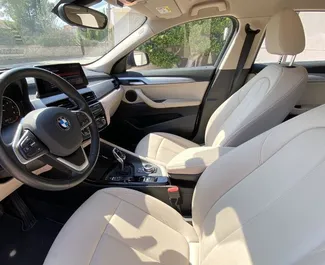 Autohuur BMW X2 2021 in in Spanje, met Diesel brandstof en 150 pk ➤ Vanaf 70 EUR per dag.