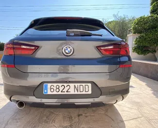 BMW X2 2021 met Vooraandrijving systeem, beschikbaar in Alicante.