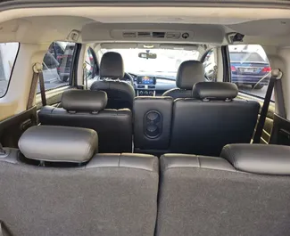 Mitsubishi Xpander 2024 met Vooraandrijving systeem, beschikbaar in Dubai.