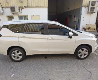 Autohuur Mitsubishi Xpander 2024 in in de VAE, met Benzine brandstof en 180 pk ➤ Vanaf 140 AED per dag.