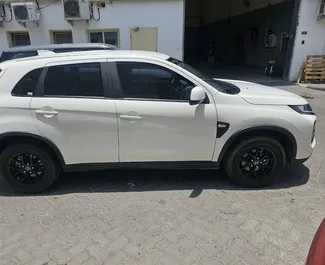 Autohuur Mitsubishi ASX 2023 in in de VAE, met Benzine brandstof en 140 pk ➤ Vanaf 95 AED per dag.
