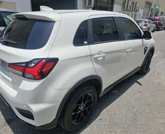 Benzine motor van 2,0L van Mitsubishi ASX 2023 te huur in Dubai.