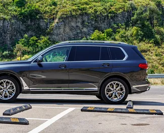 Verhuur BMW X7. Premium, Luxe, Crossover Auto te huur in Georgië ✓ Borg van Borg van 1100 GEL ✓ Verzekeringsmogelijkheden TPL, CDW, SCDW, FDW, Passagiers, Diefstal.