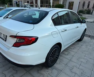Verhuur Fiat Egea. Economy, Comfort Auto te huur in Turkije ✓ Borg van Borg van 300 USD ✓ Verzekeringsmogelijkheden TPL, CDW, FDW.