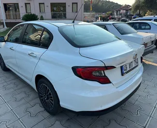 Autohuur Fiat Egea 2025 in in Turkije, met Benzine brandstof en 95 pk ➤ Vanaf 30 USD per dag.