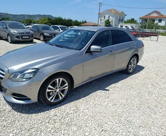 Autohuur Mercedes-Benz E220 #13170 Automatisch in Tirana, uitgerust met 2,2L motor ➤ Van Oltjon in Albanië.