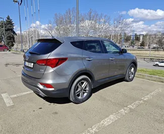 Autohuur Hyundai Santa Fe 2017 in in Georgië, met Benzine brandstof en 171 pk ➤ Vanaf 100 GEL per dag.