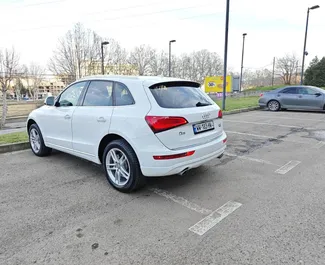 Autohuur Audi Q5 2015 in in Georgië, met Benzine brandstof en 230 pk ➤ Vanaf 130 GEL per dag.