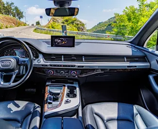Audi Q7 2019 beschikbaar voor verhuur in Tbilisi, met een kilometerlimiet van onbeperkt.