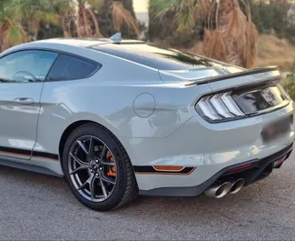 Verhuur Ford Mustang Coupe. Premium, Luxe Auto te huur in Spanje ✓ Borg van Borg van 2000 EUR ✓ Verzekeringsmogelijkheden TPL.