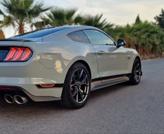 Ford Mustang Coupe 2023 met Vooraandrijving systeem, beschikbaar in Alicante.