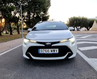 Verhuur Toyota Corolla. Economy, Comfort Auto te huur in Spanje ✓ Borg van Borg van 300 EUR ✓ Verzekeringsmogelijkheden TPL.