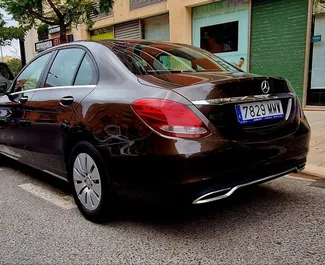 Autohuur Mercedes-Benz C200 2017 in in Spanje, met Benzine brandstof en  pk ➤ Vanaf 55 EUR per dag.