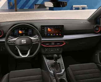 Verhuur SEAT Arona. Economy, Crossover Auto te huur in Griekenland ✓ Borg van Borg van 400 EUR ✓ Verzekeringsmogelijkheden TPL, CDW, FDW, Passagiers, Diefstal, Jonge.