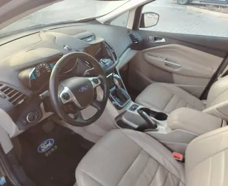 Verhuur Ford C-Max. Comfort, Minivan Auto te huur in Georgië ✓ Borg van Zonder Borg ✓ Verzekeringsmogelijkheden TPL, CDW.