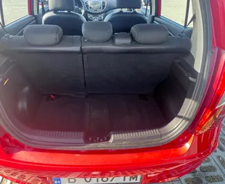 Autohuur Hyundai i10 2015 in in Bulgarije, met Benzine brandstof en 75 pk ➤ Vanaf 12 EUR per dag.
