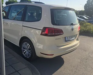 Autohuur Volkswagen Sharan 2022 in in Bulgarije, met Diesel brandstof en 150 pk ➤ Vanaf 20 EUR per dag.