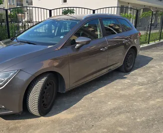Verhuur SEAT Leon ST. Comfort Auto te huur in Bulgarije ✓ Borg van Borg van 100 EUR ✓ Verzekeringsmogelijkheden TPL, CDW, SCDW, FDW, Diefstal, Buitenland, Jonge, Geen storting.