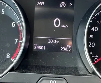 Verhuur Volkswagen Golf Sportsvan. Comfort, Minivan Auto te huur in Bulgarije ✓ Borg van Borg van 100 EUR ✓ Verzekeringsmogelijkheden TPL, CDW, SCDW, FDW, Diefstal, Buitenland, Jonge, Geen storting.