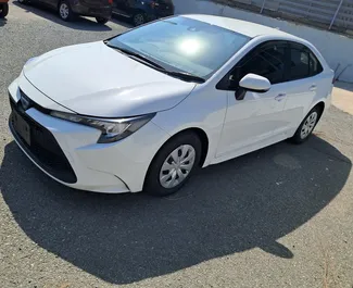 Autohuur Toyota Corolla Sedan #14488 Automatisch in Limassol, uitgerust met 1,8L motor ➤ Van Leo in Cyprus.