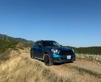 Autohuur Mini Countryman Cooper S 2020 in in Georgië, met Benzine brandstof en 200 pk ➤ Vanaf 115 GEL per dag.