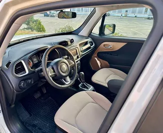 Autohuur Jeep Renegade 2019 in in Georgië, met Benzine brandstof en 180 pk ➤ Vanaf 220 GEL per dag.