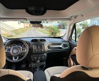 Verhuur Jeep Renegade. Economy, Comfort, Crossover Auto te huur in Georgië ✓ Borg van Zonder Borg ✓ Verzekeringsmogelijkheden TPL.