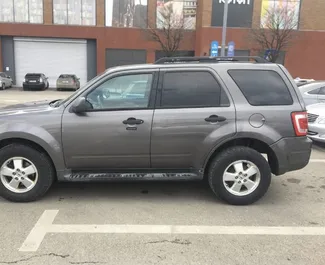 Autohuur Ford Escape 2012 in in Georgië, met Benzine brandstof en 170 pk ➤ Vanaf 70 GEL per dag.