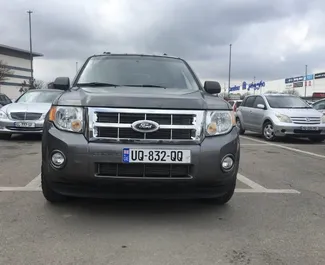 Vooraanzicht van een huurauto Ford Escape in Tbilisi, Georgië ✓ Auto #14526. ✓ Transmissie Automatisch TM ✓ 0 beoordelingen.