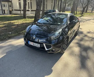 Benzine motor van 1,2L van Renault Wind Cabrio 2014 te huur in Budva.