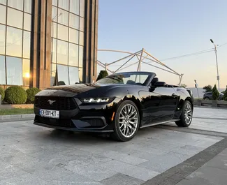 Autohuur Ford Mustang Cabrio 2025 in in Georgië, met Benzine brandstof en 320 pk ➤ Vanaf 330 GEL per dag.