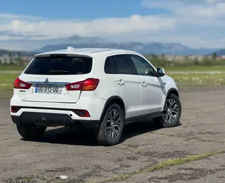 Autohuur Mitsubishi Outlander Sport 2017 in in Georgië, met Benzine brandstof en 169 pk ➤ Vanaf 90 GEL per dag.