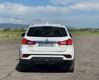 Verhuur Mitsubishi Outlander Sport. Economy, Comfort, SUV, Crossover Auto te huur in Georgië ✓ Borg van Zonder Borg ✓ Verzekeringsmogelijkheden TPL, Passagiers, Diefstal, Jonge.