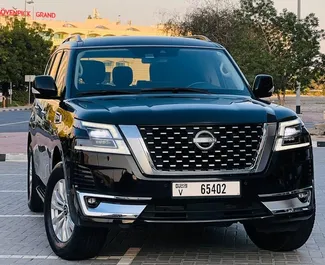 Vooraanzicht van een huurauto Nissan Patrol in Dubai, Verenigde Arabische Emiraten ✓ Auto #14512. ✓ Transmissie Automatisch TM ✓ 0 beoordelingen.