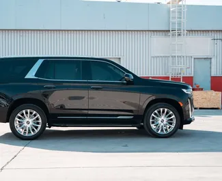 Autohuur Cadillac Escalade #14502 Automatisch in Dubai, uitgerust met 6,2L motor ➤ Van Lasha in de VAE.