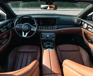 Autohuur Mercedes-Benz E-Class Cabrio #14513 Automatisch in Dubai, uitgerust met 4,5L motor ➤ Van Lasha in de VAE.