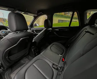 BMW X1 2019 met Vooraandrijving systeem, beschikbaar in Tbilisi.