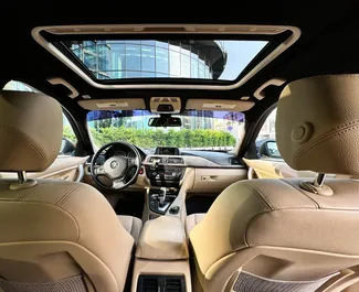 Benzine motor van 2,0L van BMW 328i Xdrive Performance 2012 te huur in Tbilisi.