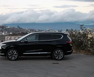 Autohuur Hyundai Santa Fe 2021 in in Georgië, met Benzine brandstof en 194 pk ➤ Vanaf 83 GEL per dag.