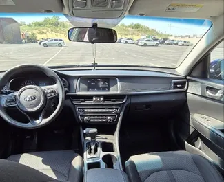 Benzine motor van 2,4L van Kia Optima 2017 te huur in Jerevan.