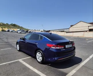 Kia Optima 2017 beschikbaar voor verhuur in Jerevan, met een kilometerlimiet van onbeperkt.